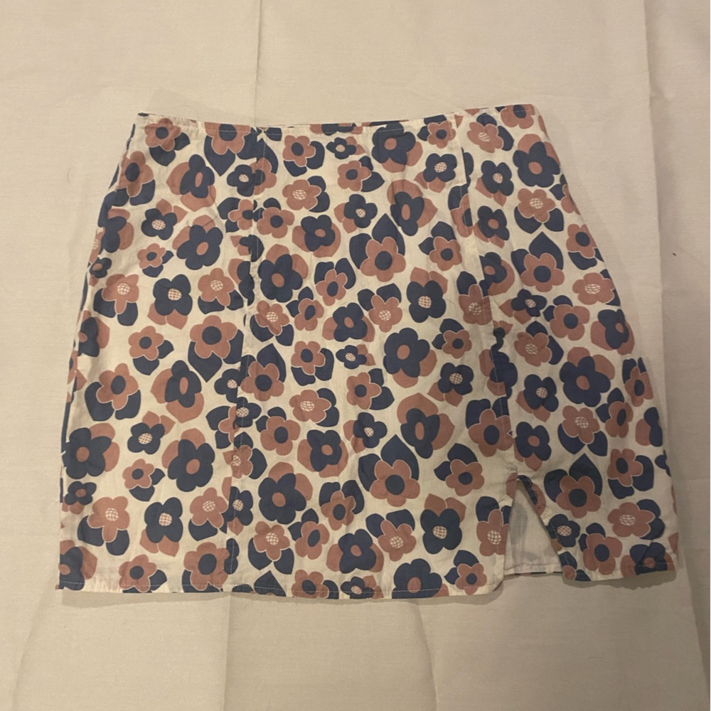 Floral Patterned Women's mini Skirt
